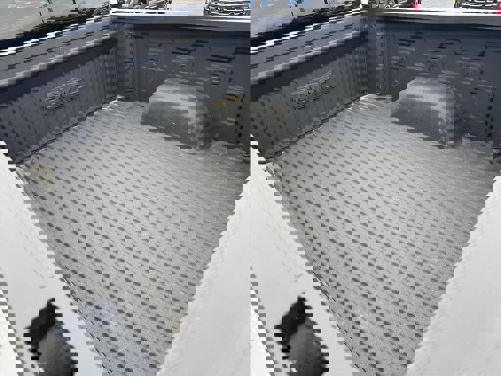 Certified 2024 GMC Sierra 1500 Elevation image 4