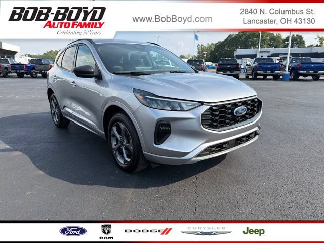 Used 2024 Ford Escape ST-Line w/ Tech Pack #1 AWD/4WD image 1