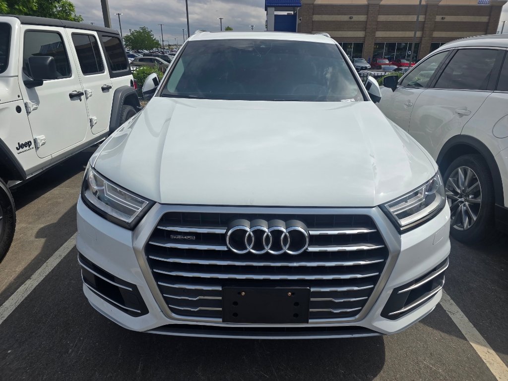 Used 2019 Audi Q7 3.0T Premium w/ Convenience Package AWD/4WD image 14