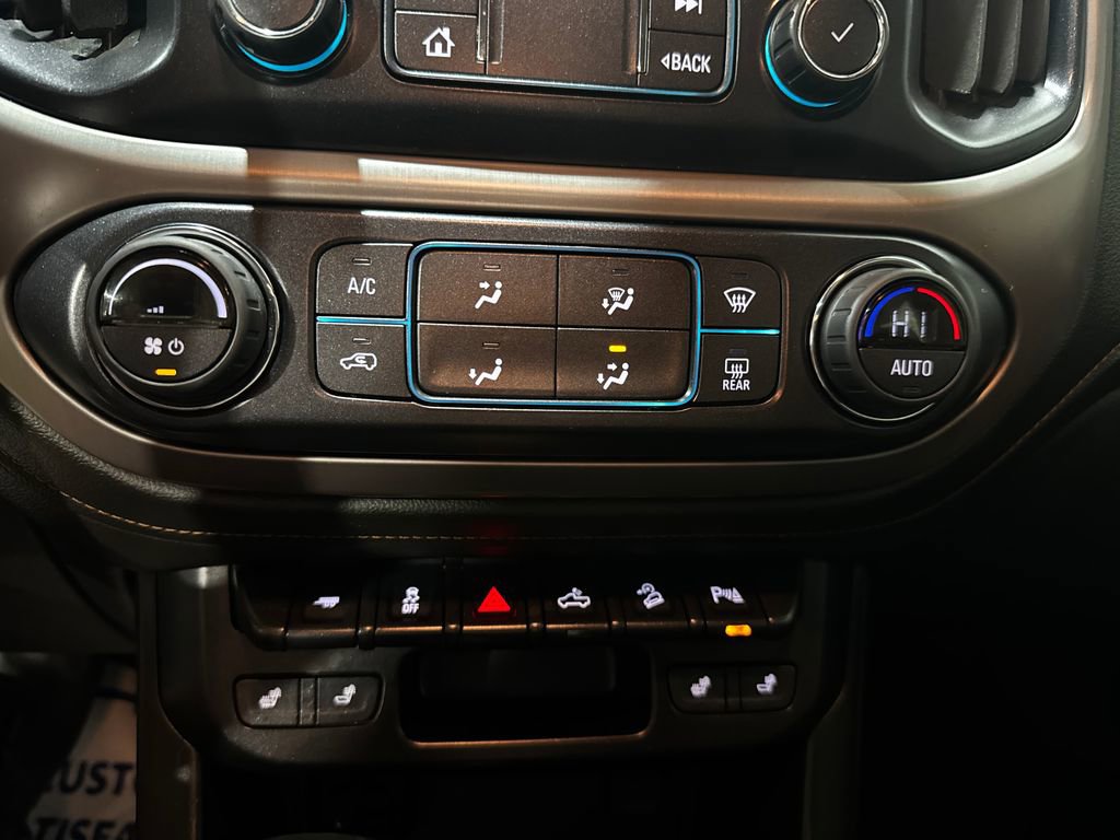 Used 2022 GMC Canyon AT4 AWD/4WD image 34