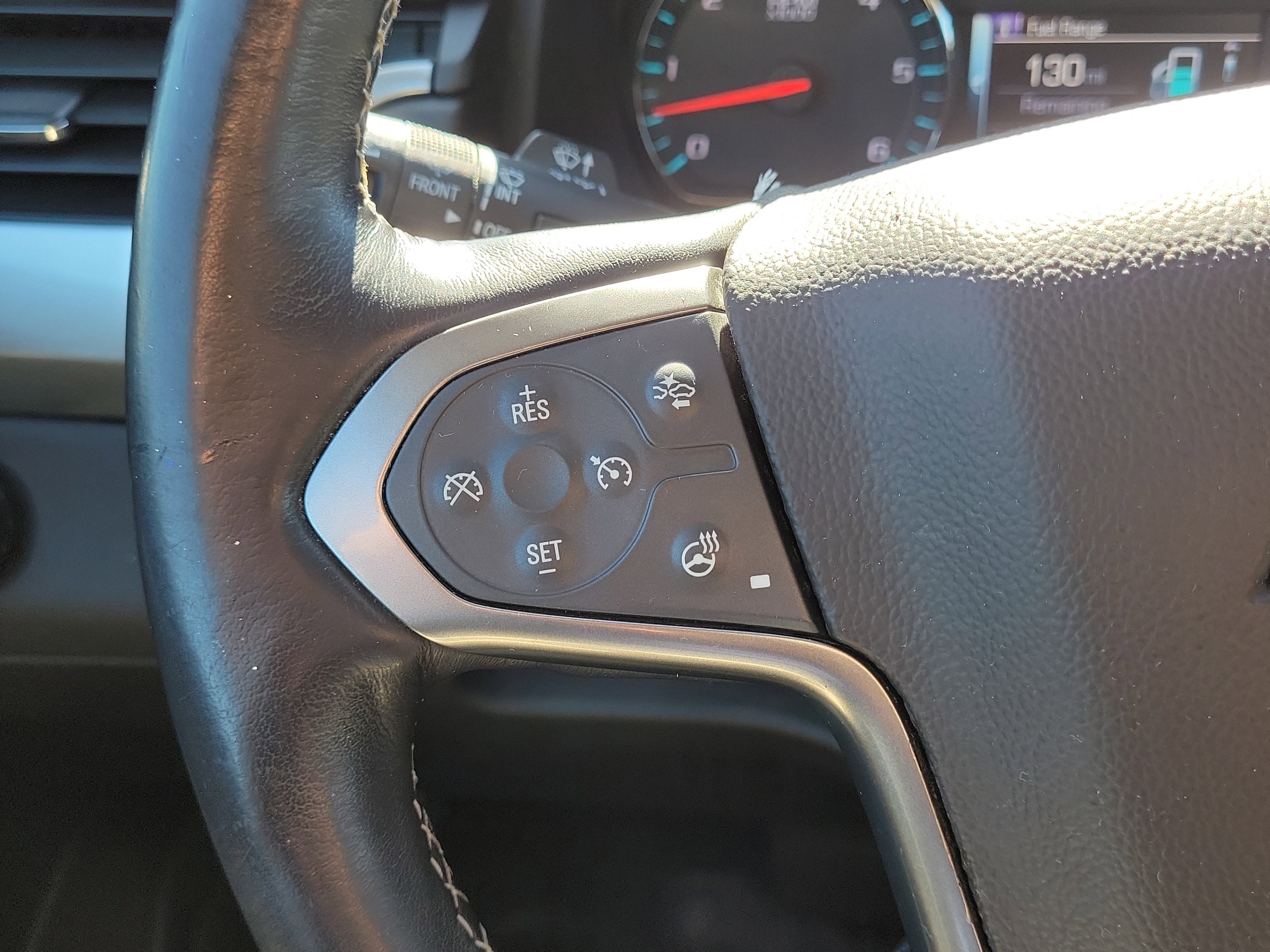 Used 2019 Chevrolet Suburban Premier image 15