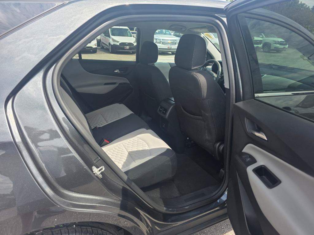 Used 2019 Chevrolet Equinox LT w/ LPO, Floor Liner Package FWD image 11