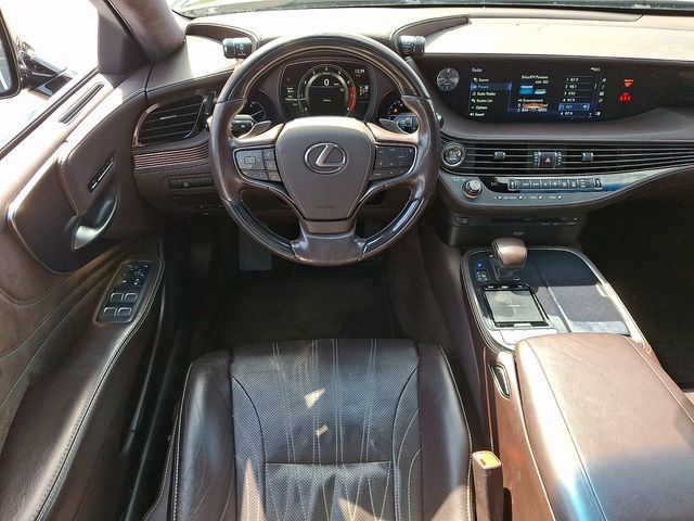 Used 2018 Lexus LS 500 w/ Interior Upgrade Package image 11