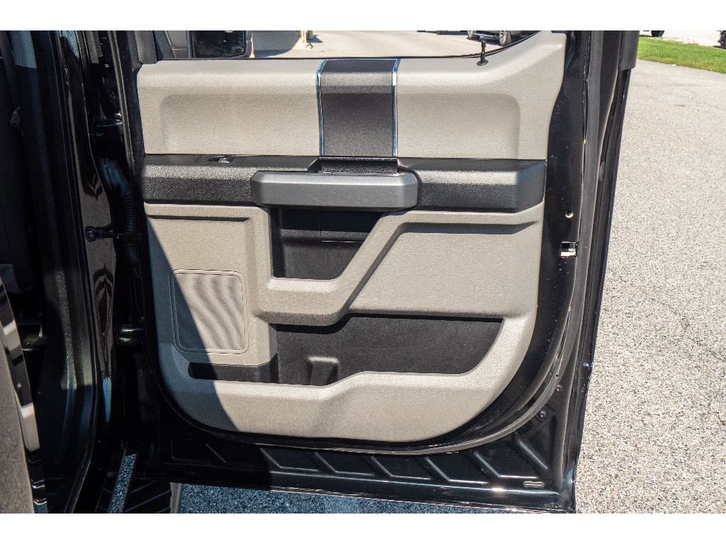 Used 2018 Ford F150 XLT AWD/4WD image 20