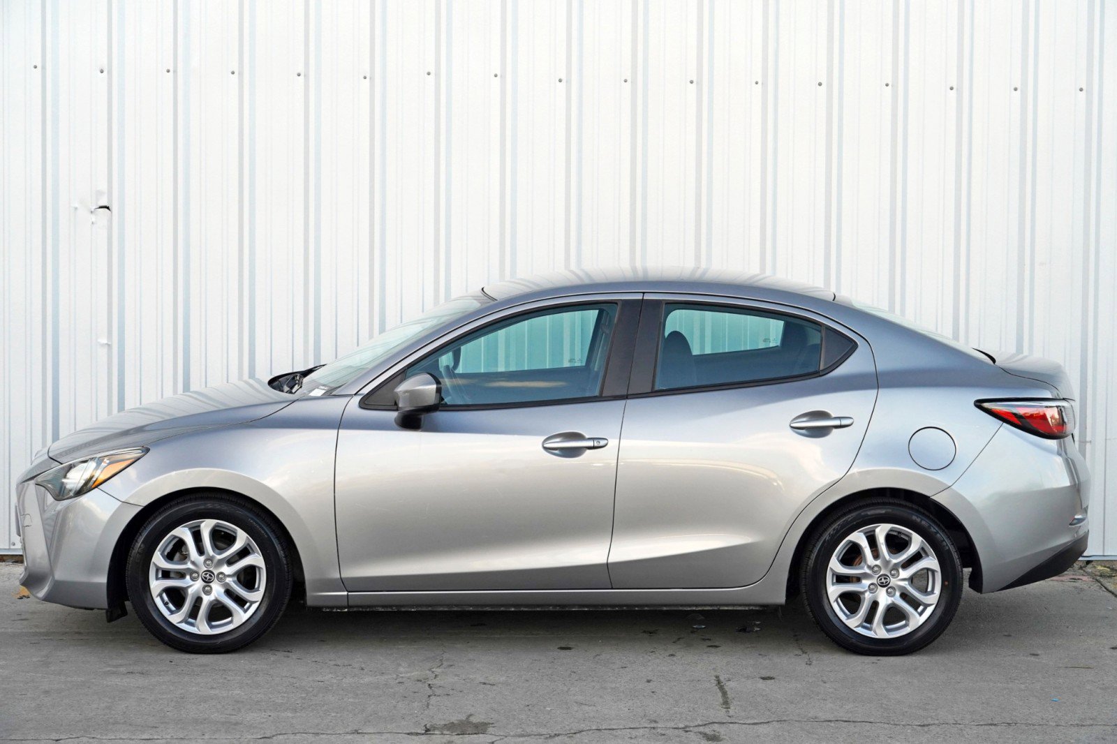 Used 2016 Scion iA image 42