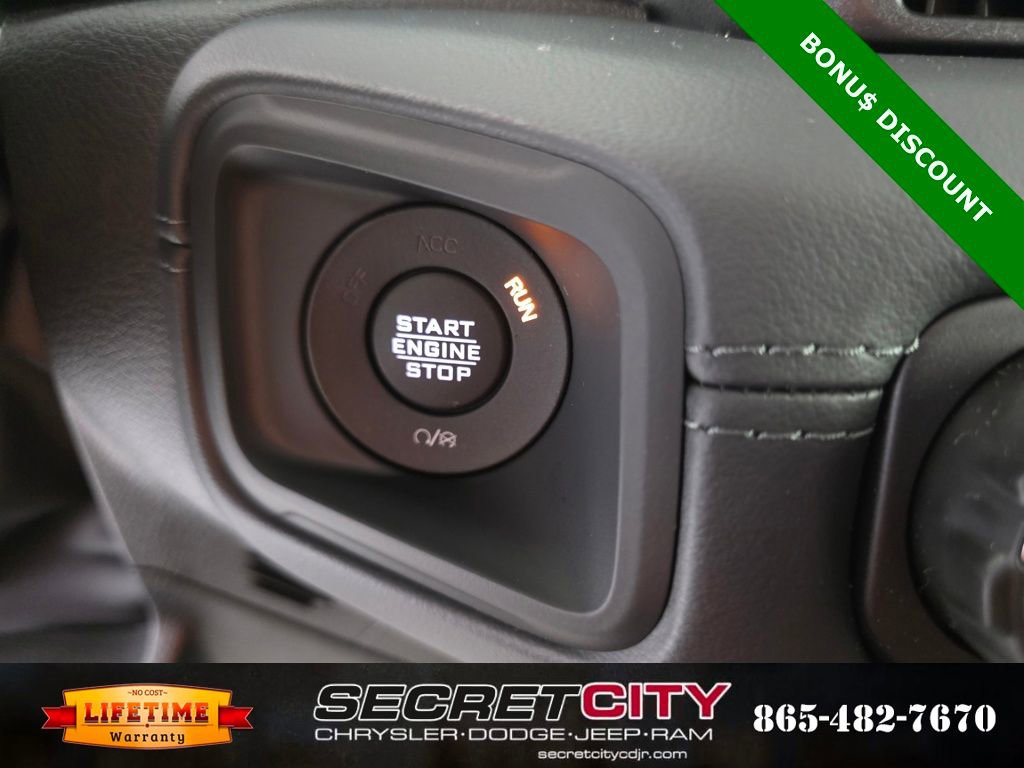 New 2025 Jeep Wrangler Unlimited Rubicon w/ Steel Bumper Group image 21