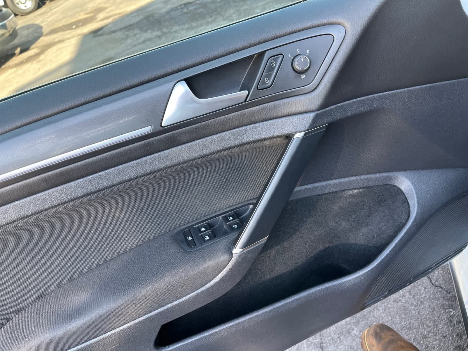 Used 2018 Volkswagen GTI S image 7