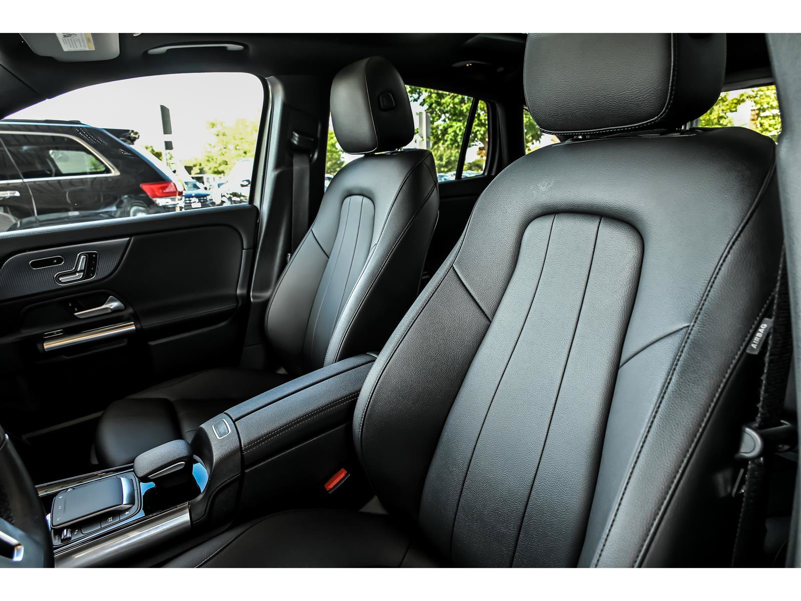 Certified 2021 Mercedes-Benz GLA 250 4MATIC image 12
