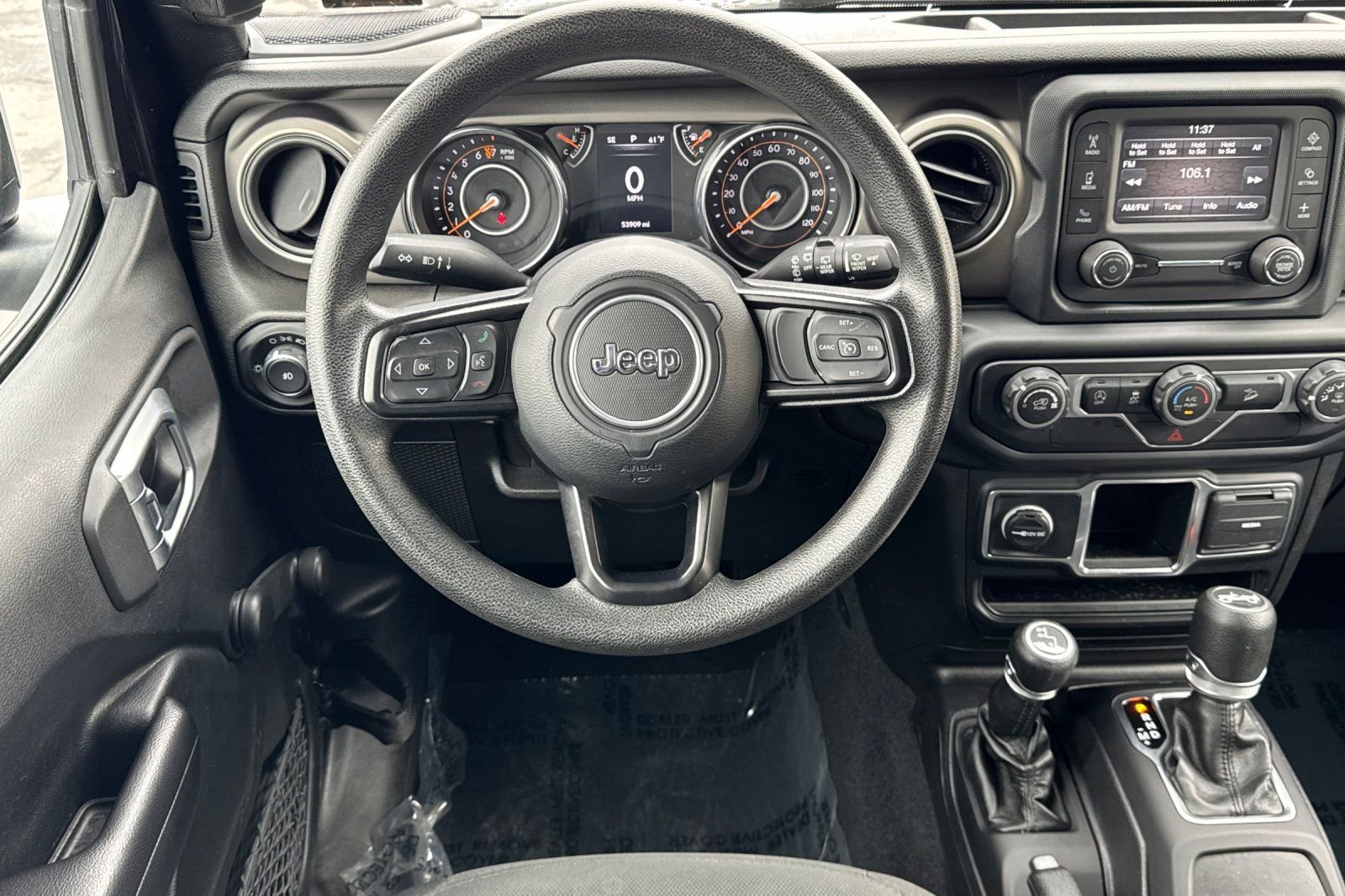 Used 2019 Jeep Wrangler Sport image 16