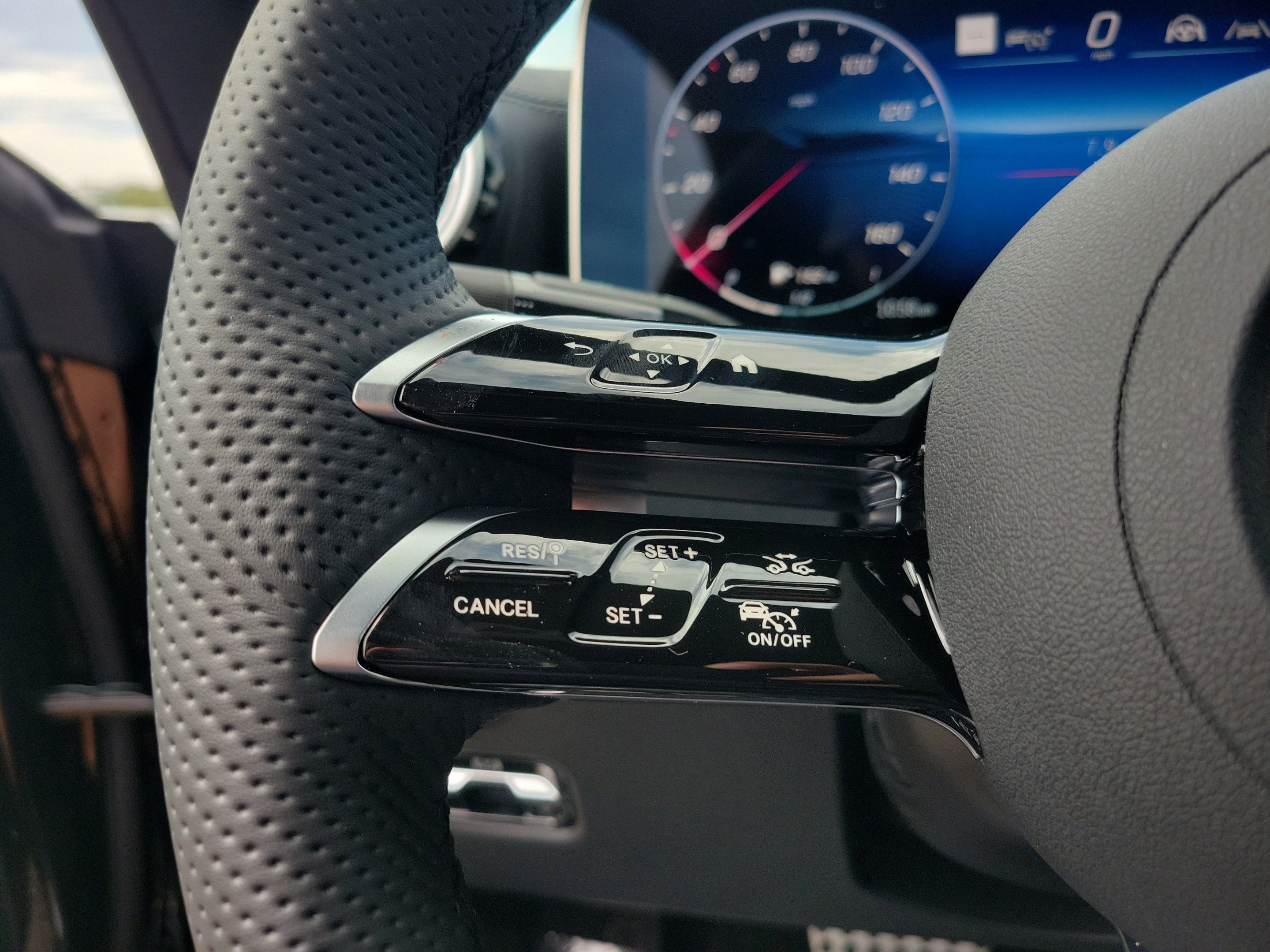 New 2027 Mercedes-Benz CLE 450 4MATIC Coupe image 19