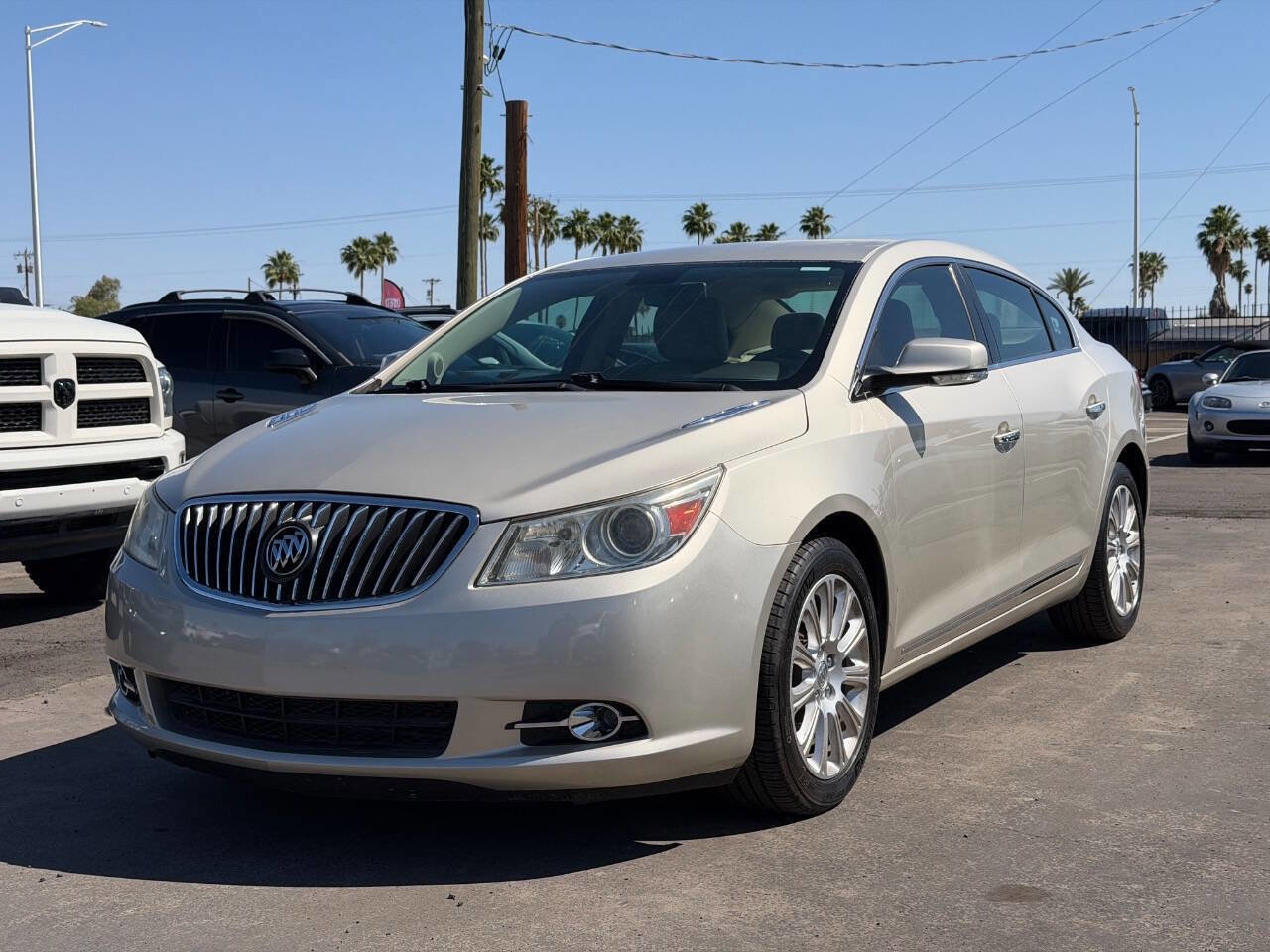 Used 2013 Buick LaCrosse Leather w/ Driver Confidence Package FWD image 1