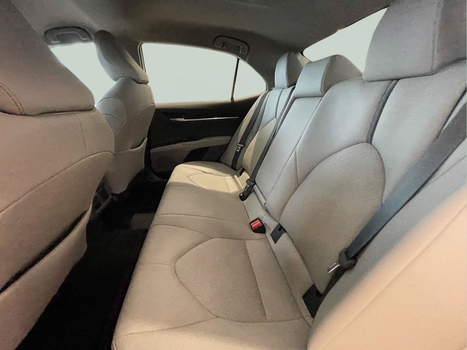 Used 2023 Toyota Camry XLE w/ Navigation Package FWD image 18
