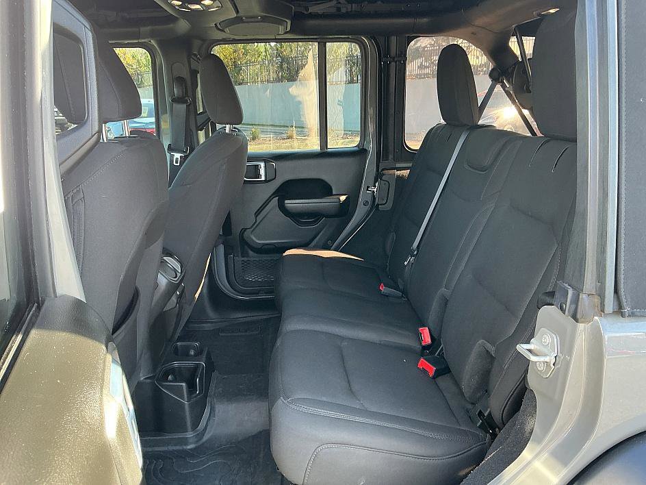 Used 2023 Jeep Wrangler Sport S image 23