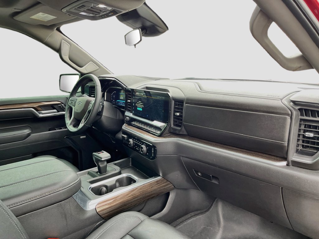 Used 2026 Chevrolet Silverado 1500 LT Trail Boss w/ LT Trail Boss Premium Package AWD/4WD image 29