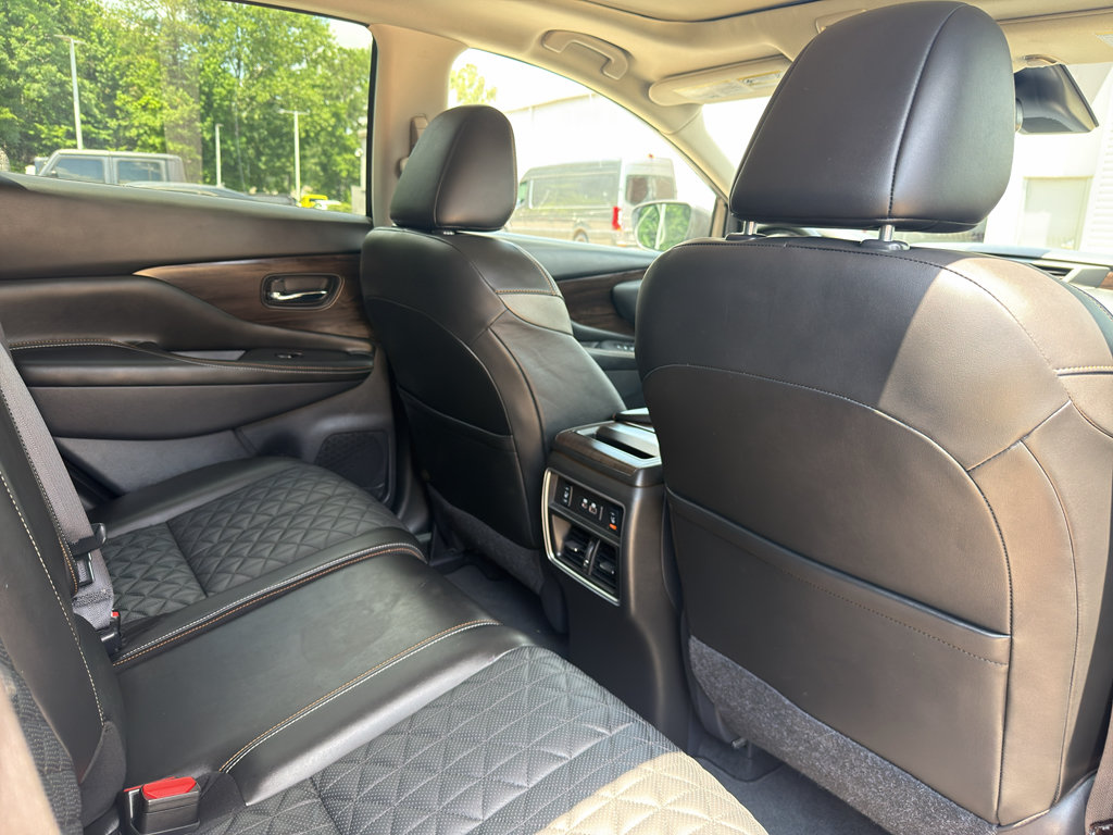 Certified 2023 Nissan Murano Platinum w/ Cargo Package AWD/4WD image 18