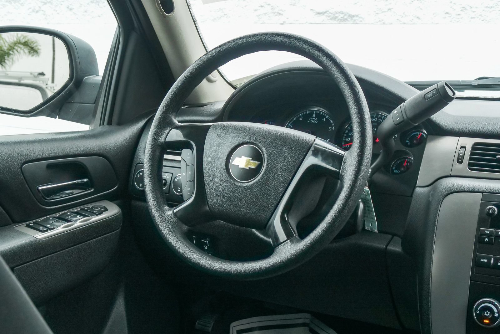 Used 2012 Chevrolet Tahoe 4WD image 14