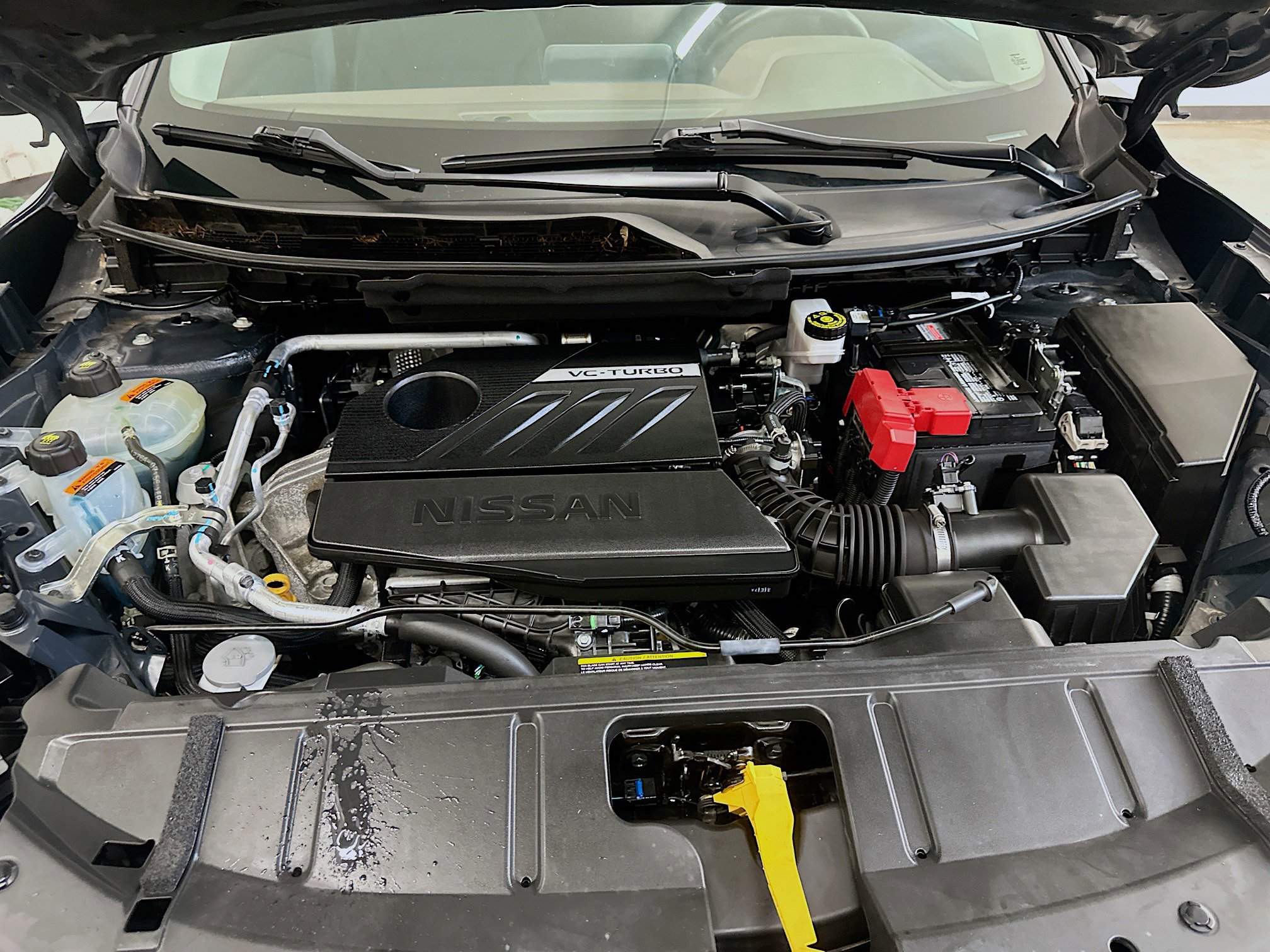 Used 2023 Nissan Rogue S image 34