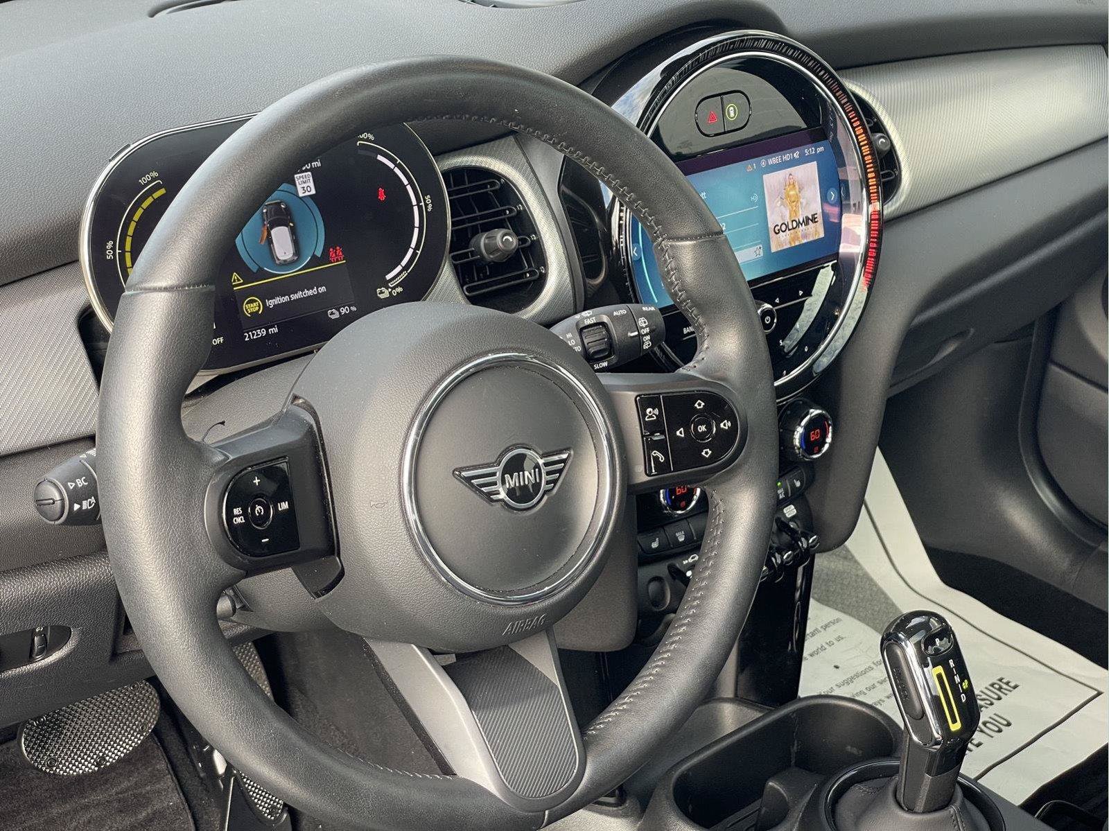Used 2024 MINI Cooper SE FWD image 15