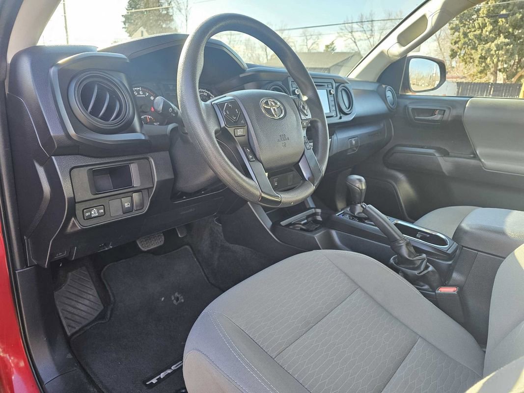 Used 2019 Toyota Tacoma SR w/ SR Convenience Package image 10