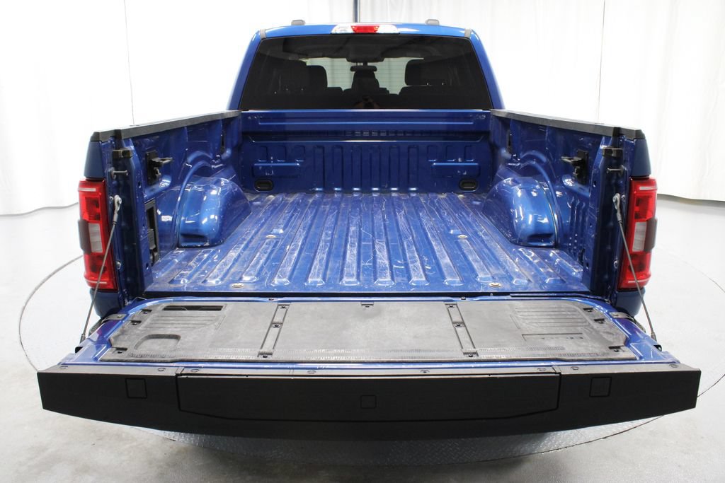 Certified 2022 Ford F150 XLT w/ Trailer Tow Package AWD/4WD image 17