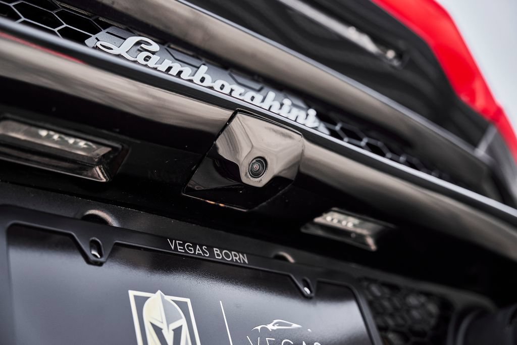 Used 2023 Lamborghini Huracan EVO RWD image 14