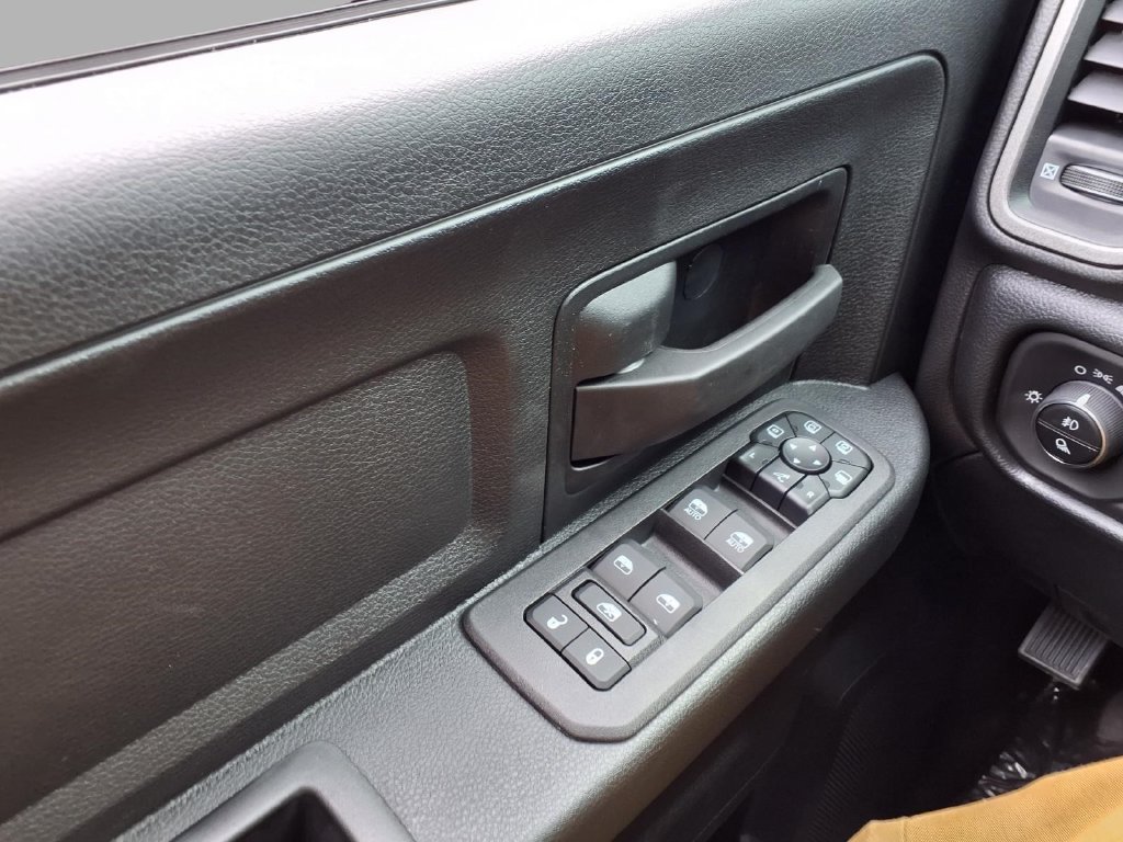 New 2027 RAM 2500 Tradesman AWD/4WD image 16