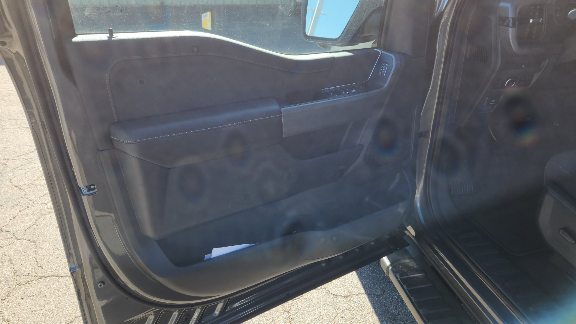 New 2025 Ford F150 XLT w/ Equipment Group 302A MID image 15