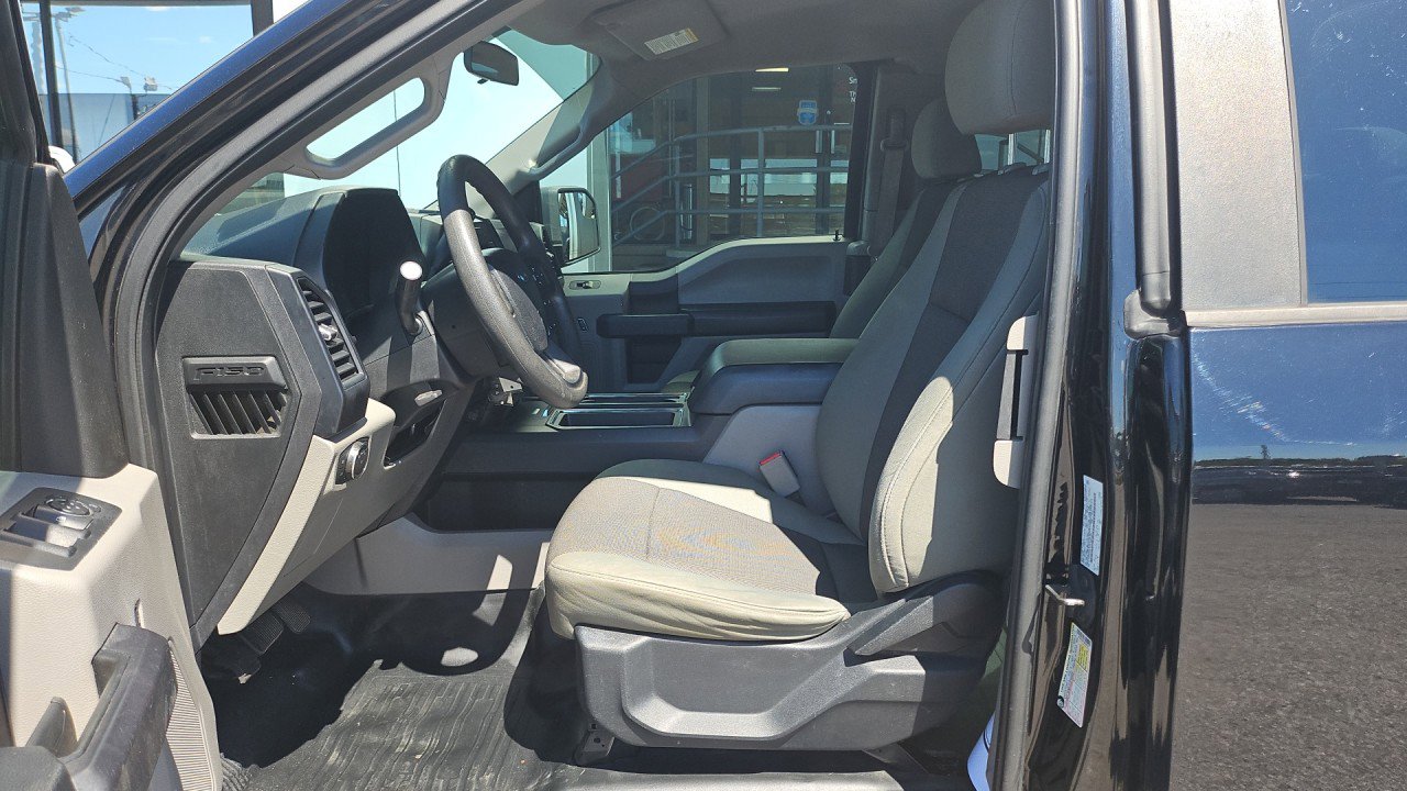 Used 2016 Ford F150 XL w/ Equipment Group 101A Mid RWD image 11