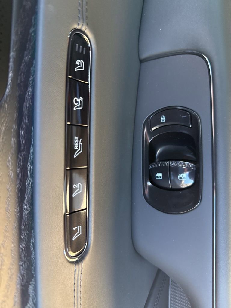 New 2026 Genesis G90 3.5T Prestige image 15