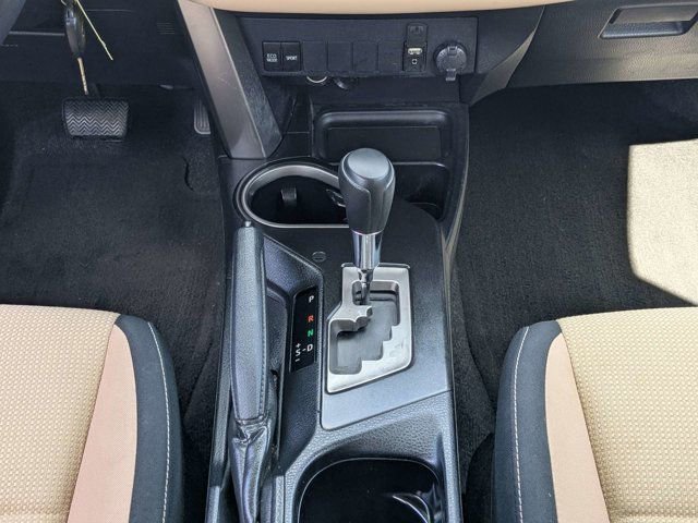Used 2017 Toyota RAV4 XLE FWD image 19