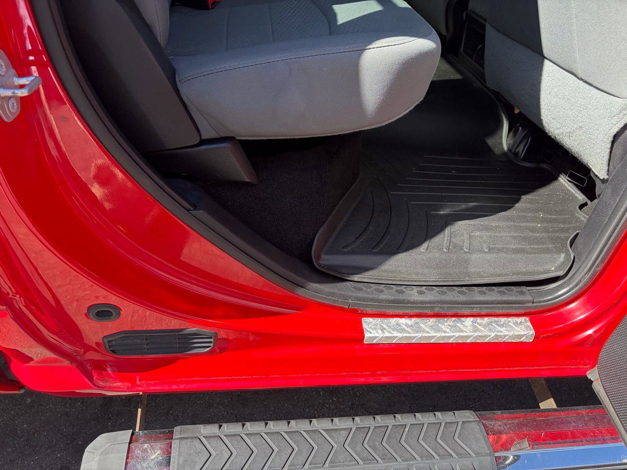 Used 2016 RAM 2500 Tradesman w/ Chrome Appearance Group image 43