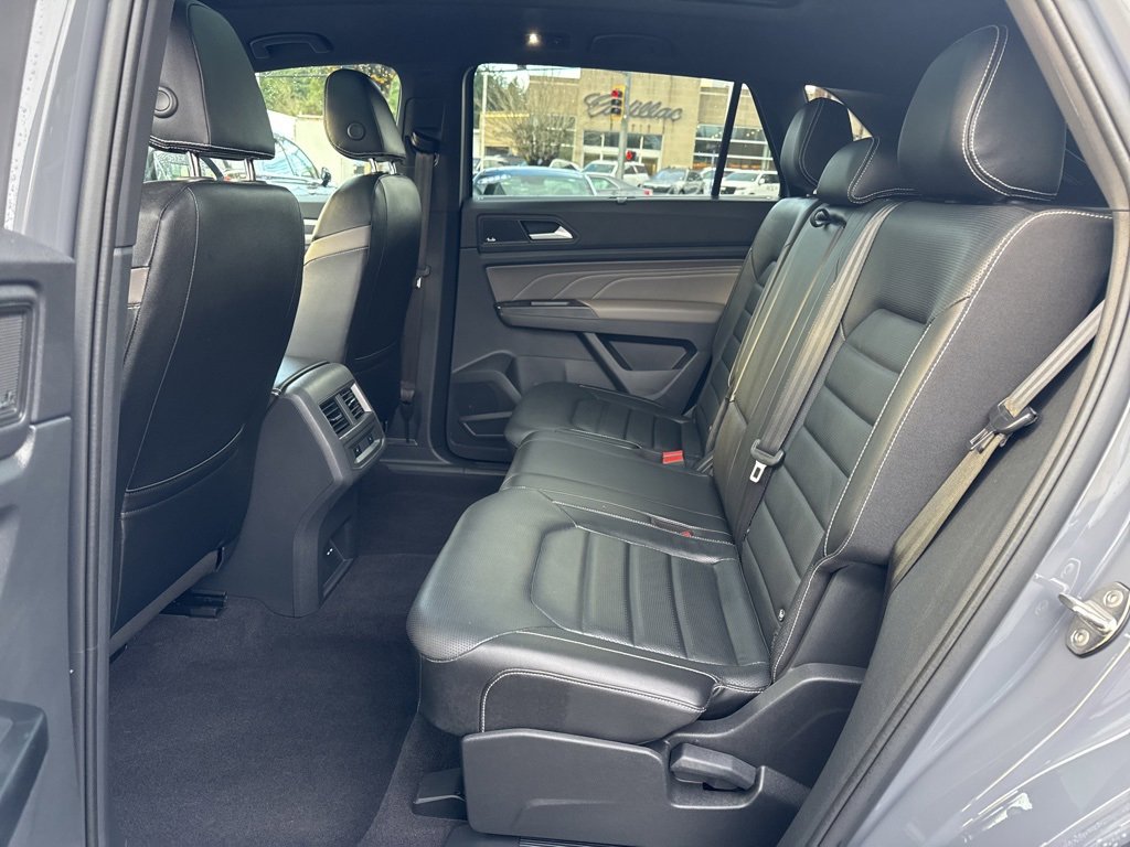 Used 2021 Volkswagen Atlas Cross Sport SEL Premium image 44