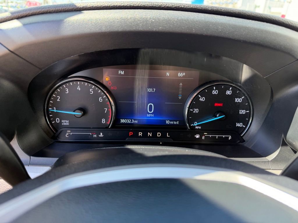 Used 2023 Ford Explorer XLT w/ Equipment Group 202A image 28