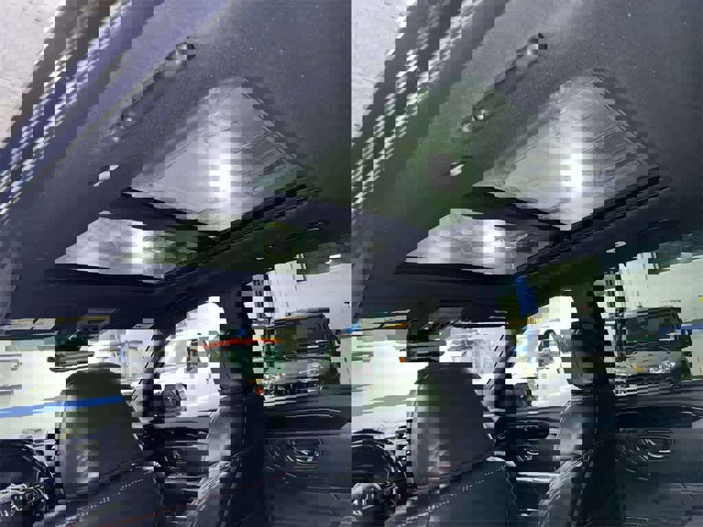 Used 2023 Honda Pilot TrailSport image 25