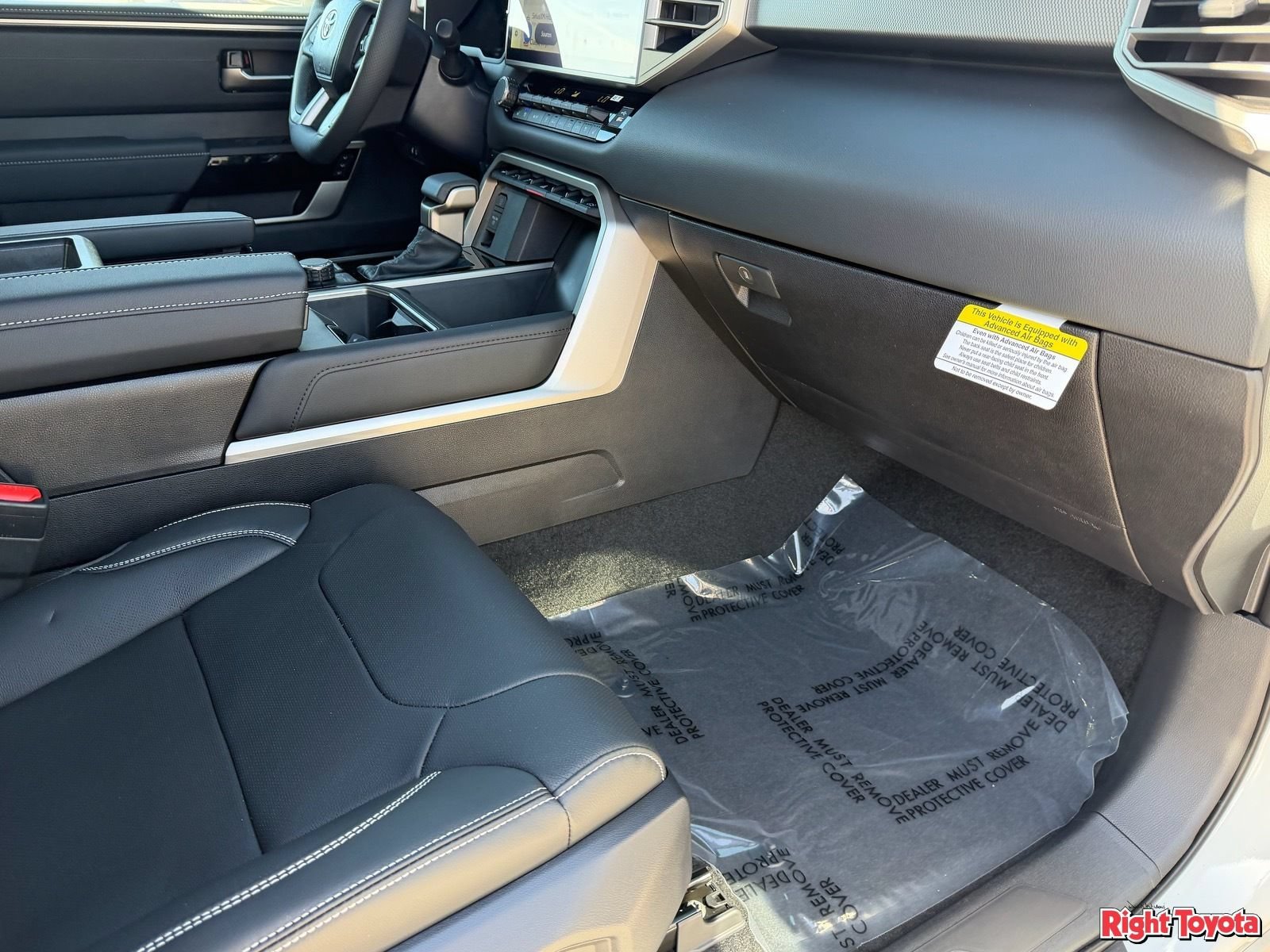 New 2026 Toyota Tundra Limited AWD/4WD image 15