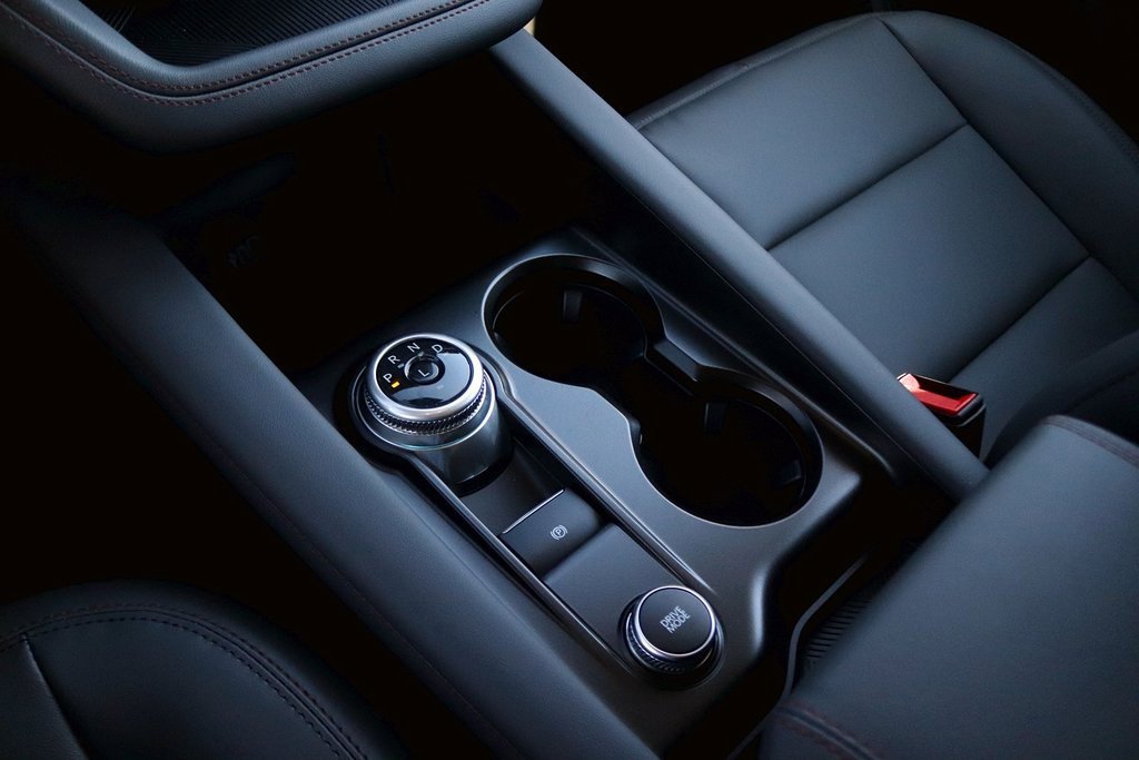 New 2026 Ford Explorer Active w/ Active Comfort Package image 18