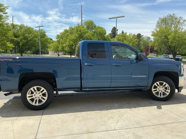 Used 2016 Chevrolet Silverado 1500 LT w/ All Star Edition AWD/4WD image 13