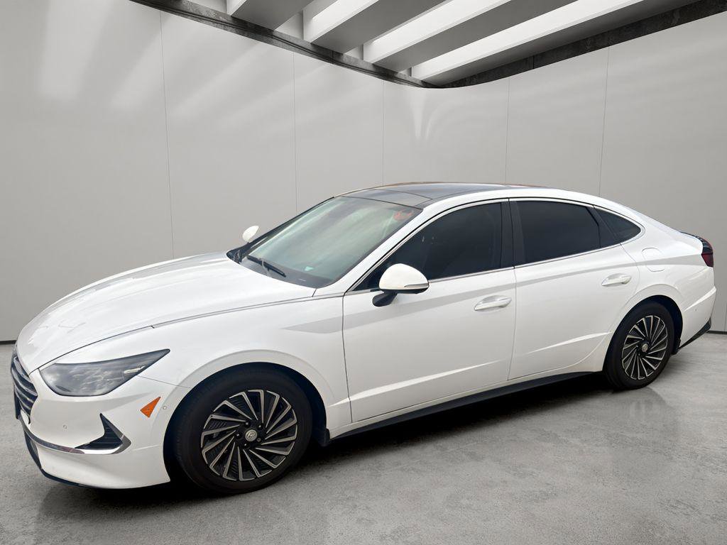 Used 2023 Hyundai Sonata Limited FWD image 1