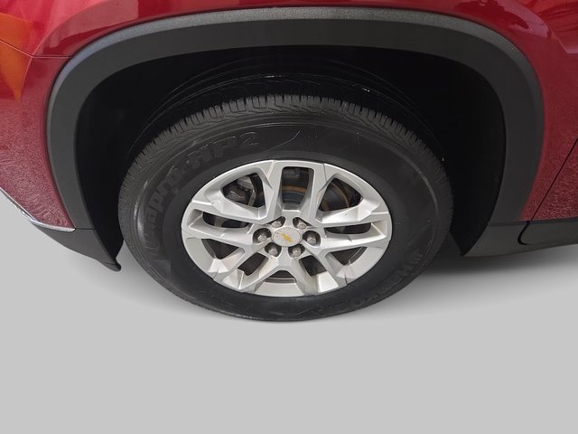 Used 2020 Chevrolet Traverse LT image 32