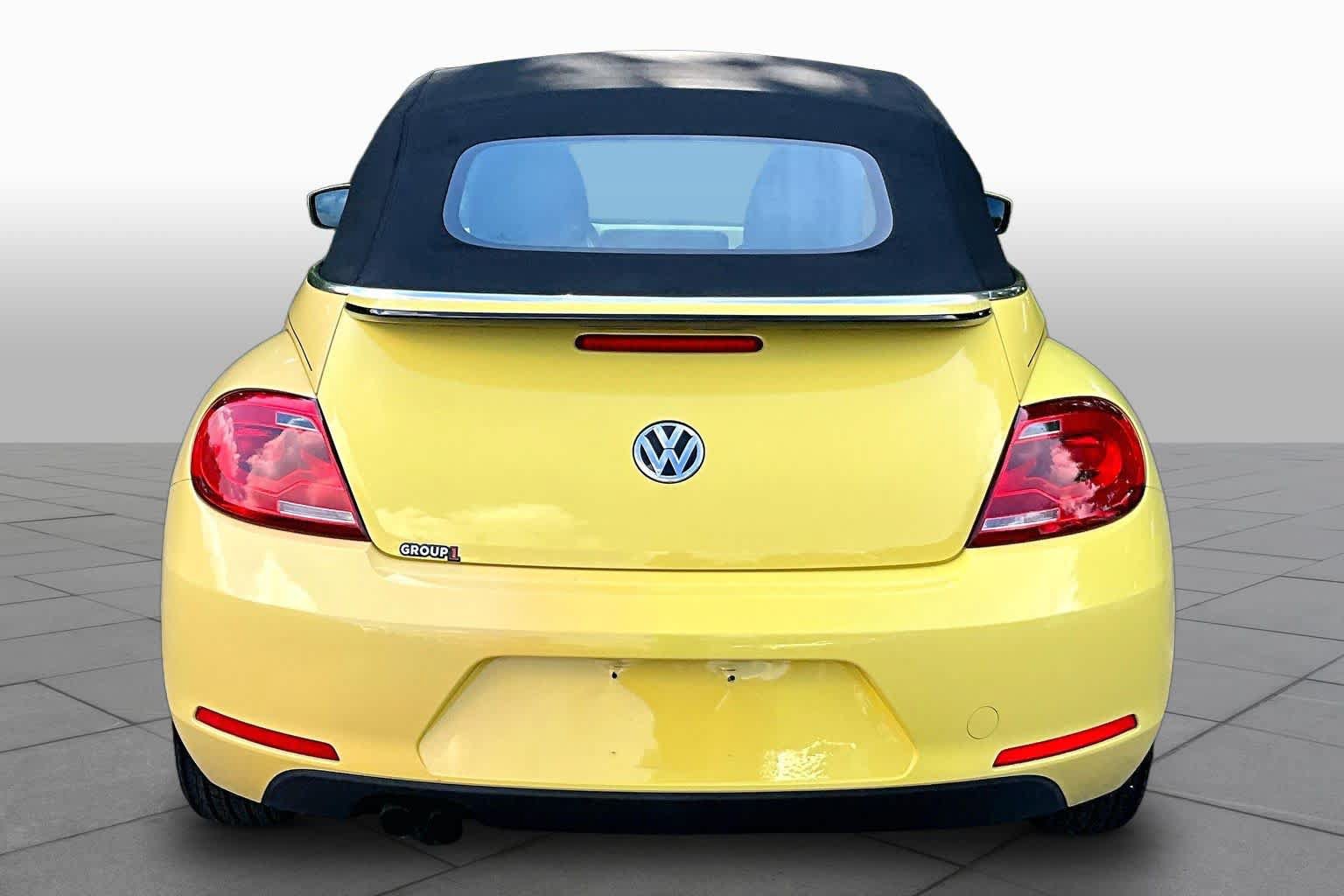 Used 2014 Volkswagen Beetle 2.5 FWD image 5