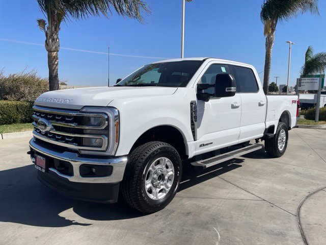 New 2026 Ford F250 XLT w/ XLT Premium Package AWD/4WD image 1