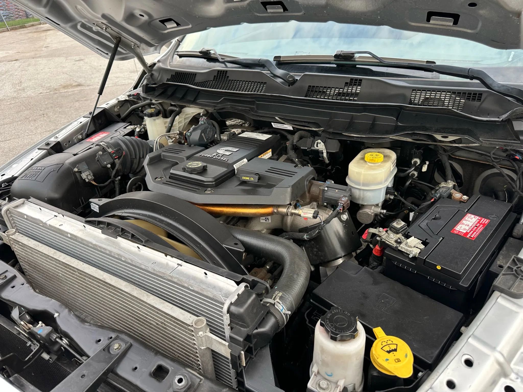 Used 2018 RAM 2500 SLT AWD/4WD image 20