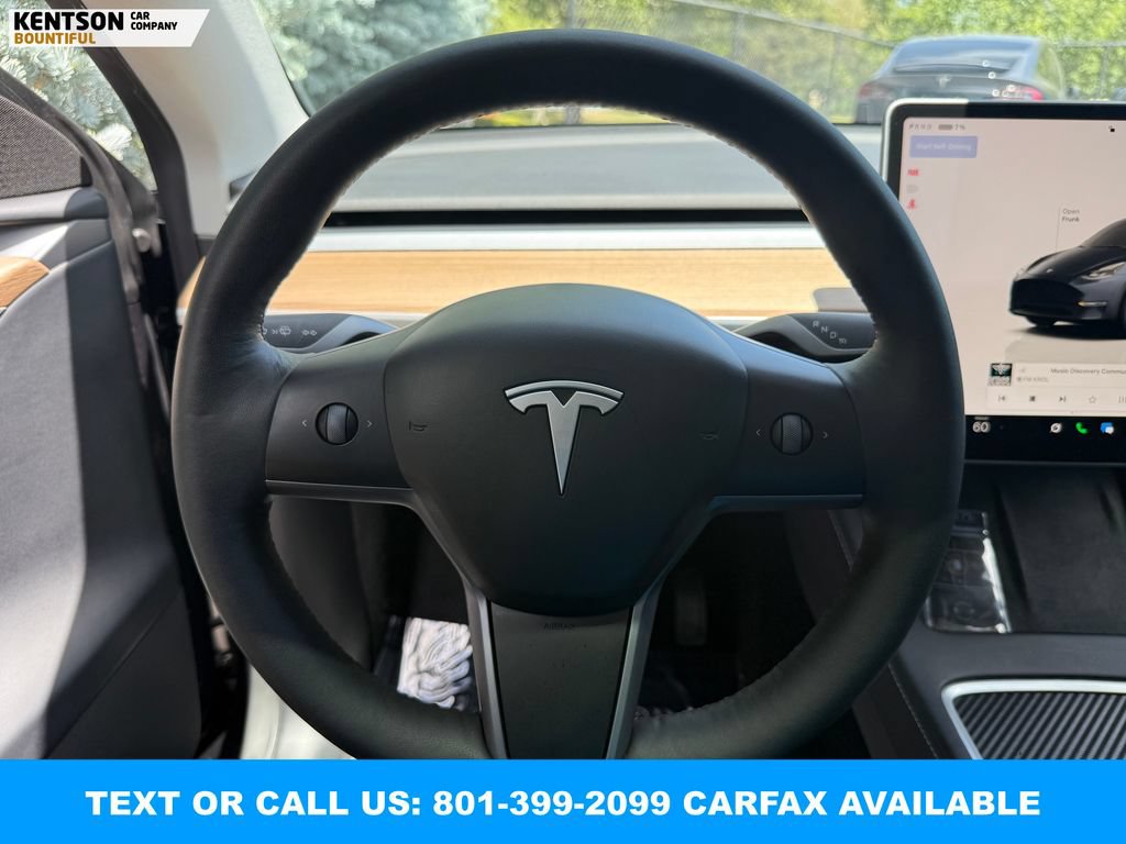 Used 2024 Tesla Model Y Long Range AWD/4WD image 14