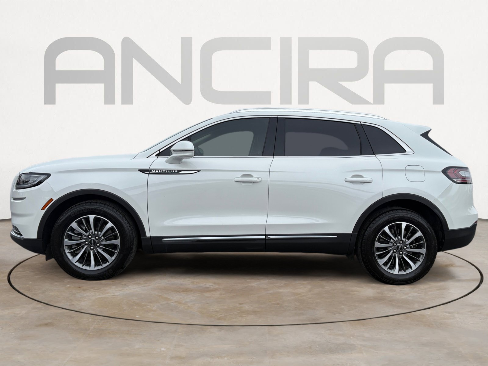 Used 2023 Lincoln Nautilus AWD w/ Premium Package image 8
