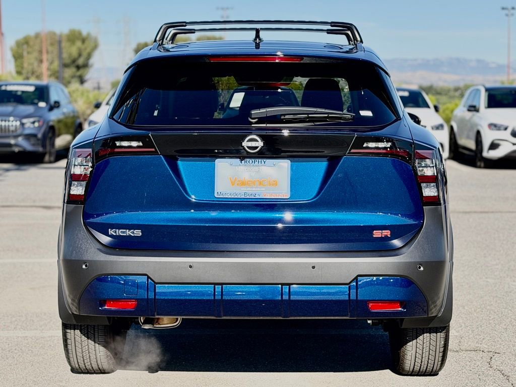 Used 2026 Nissan Kicks SR FWD image 9