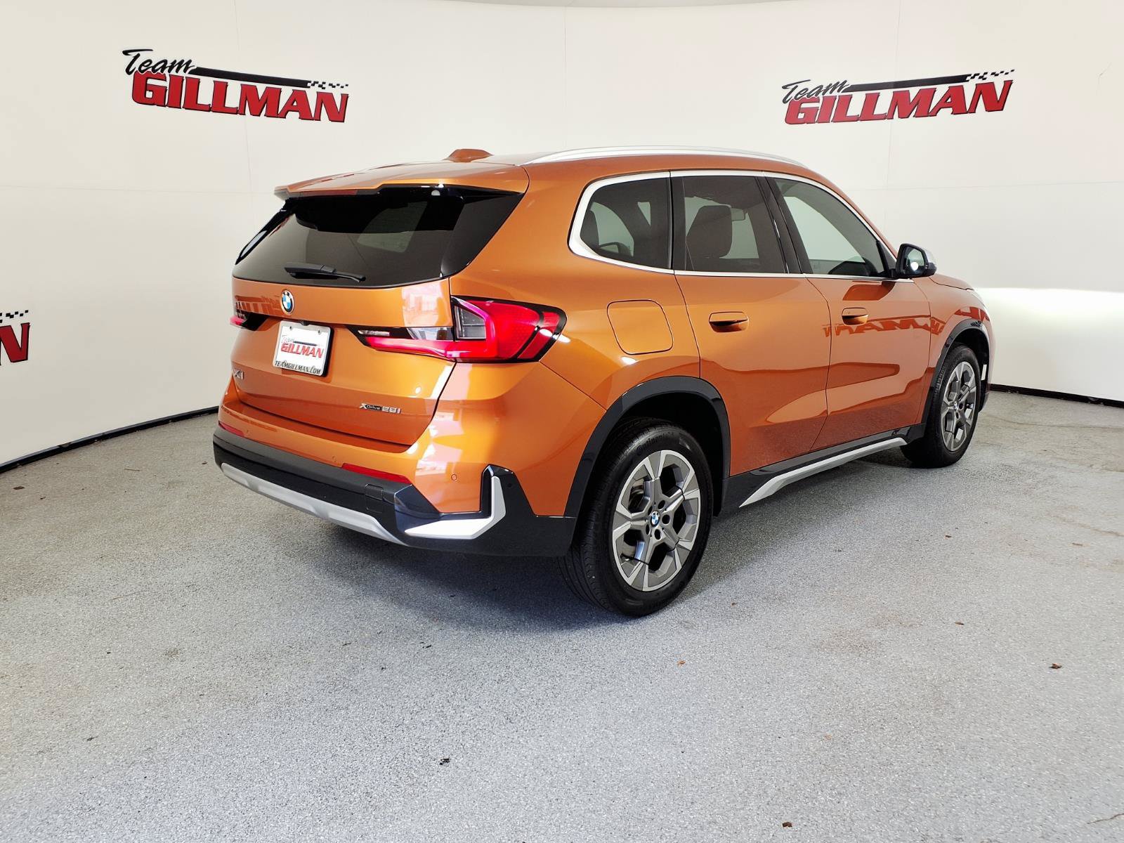 Used 2024 BMW X1 xDrive28i AWD/4WD image 7