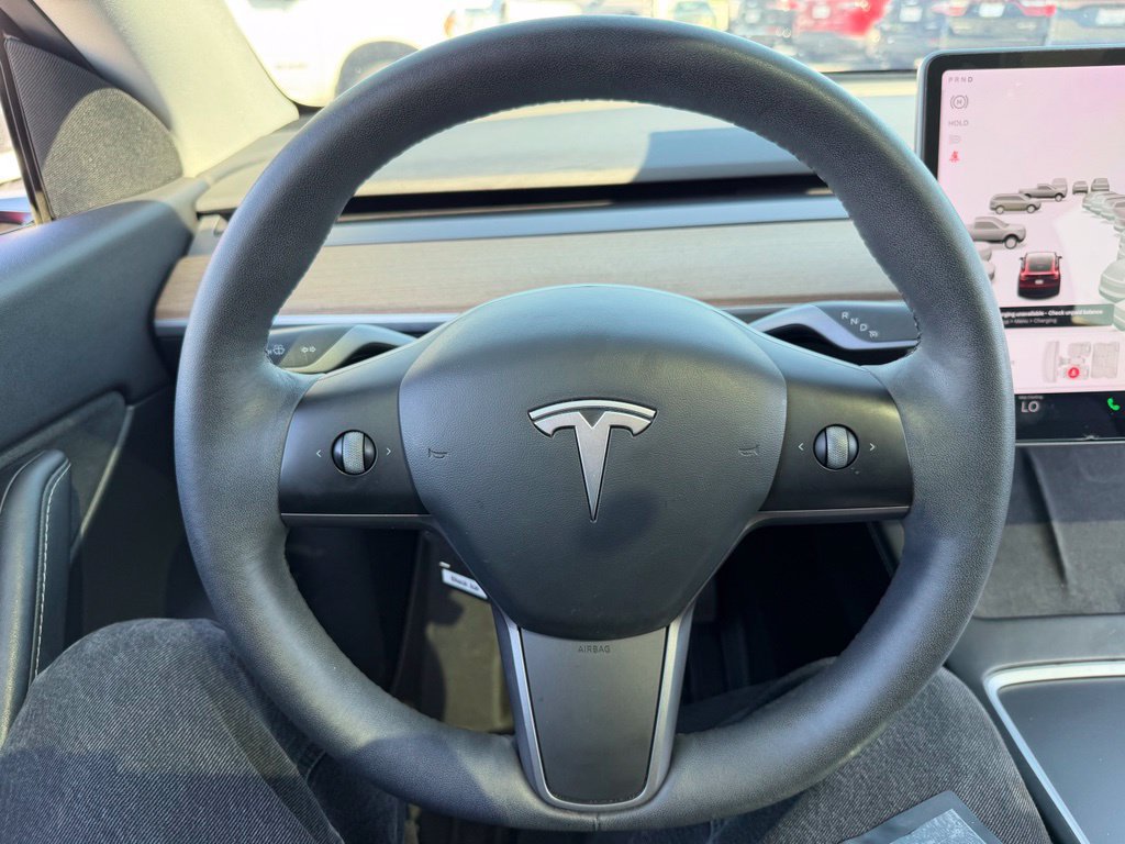 Used 2021 Tesla Model Y Long Range AWD/4WD image 6
