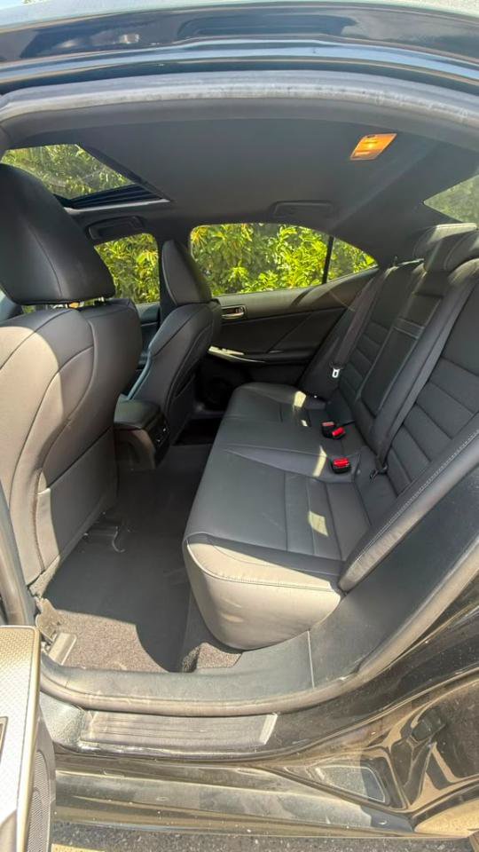 Used 2018 Lexus IS 300 F Sport RWD image 11