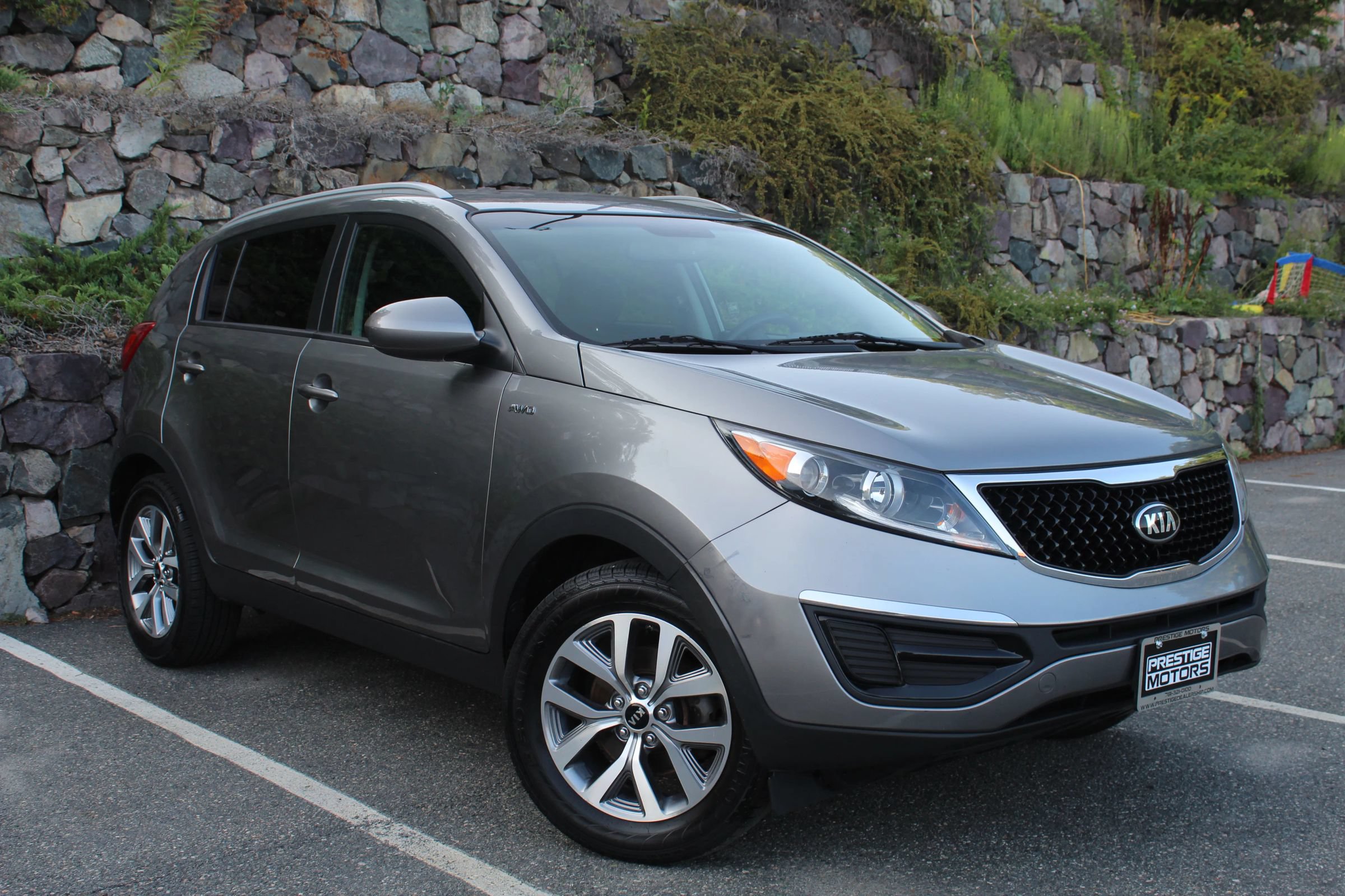 Used 2016 Kia Sportage LX w/ LX Popular Package AWD/4WD image 4