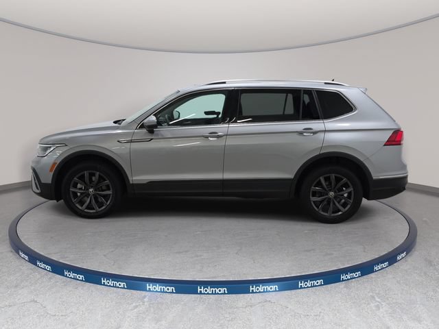 Used 2022 Volkswagen Tiguan SE AWD/4WD image 9